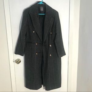Long houndstooth peacoat